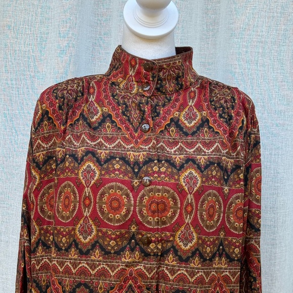 Carole Little for Saint-Tropez West paisley button down blouse red brown - Picture 3 of 7